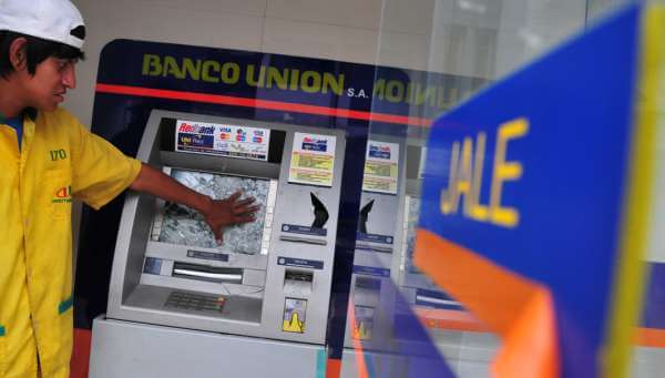 Cajero Banco Union Av. Ballivian - imagen 5